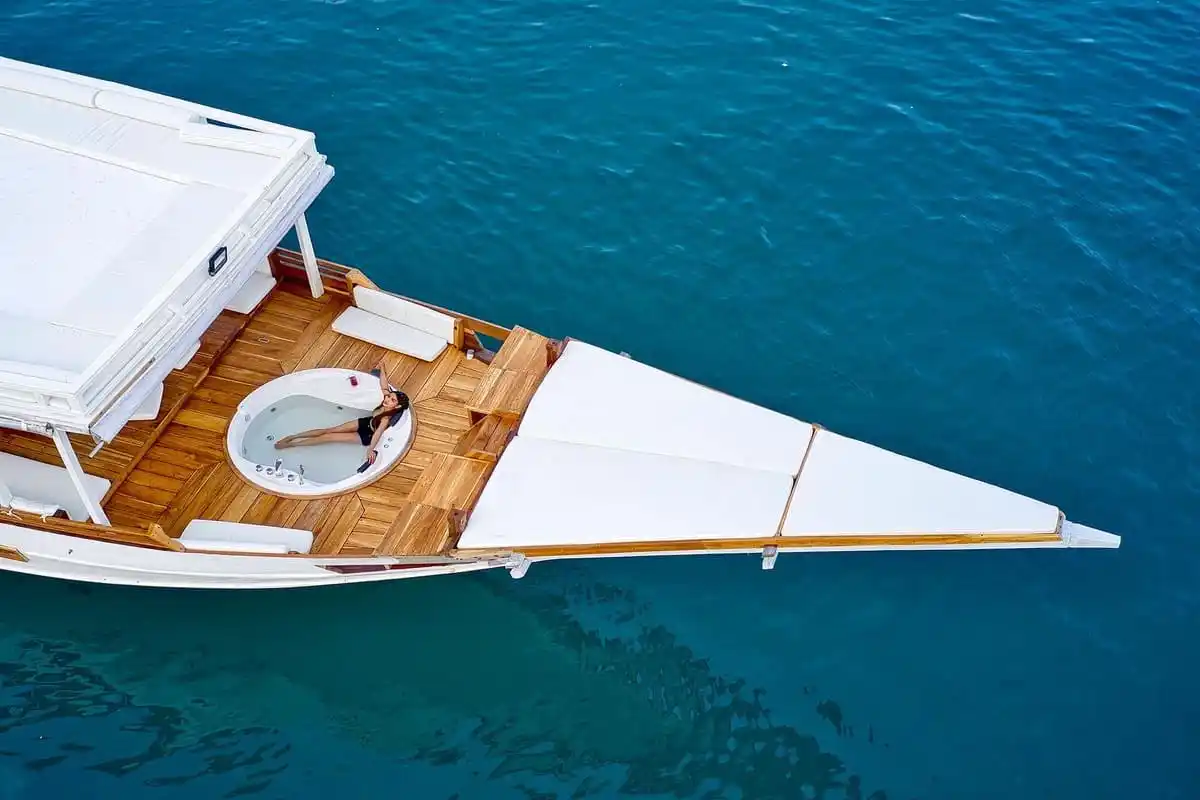 Bow and jacuzzi aboard Malca Voyages seen from above