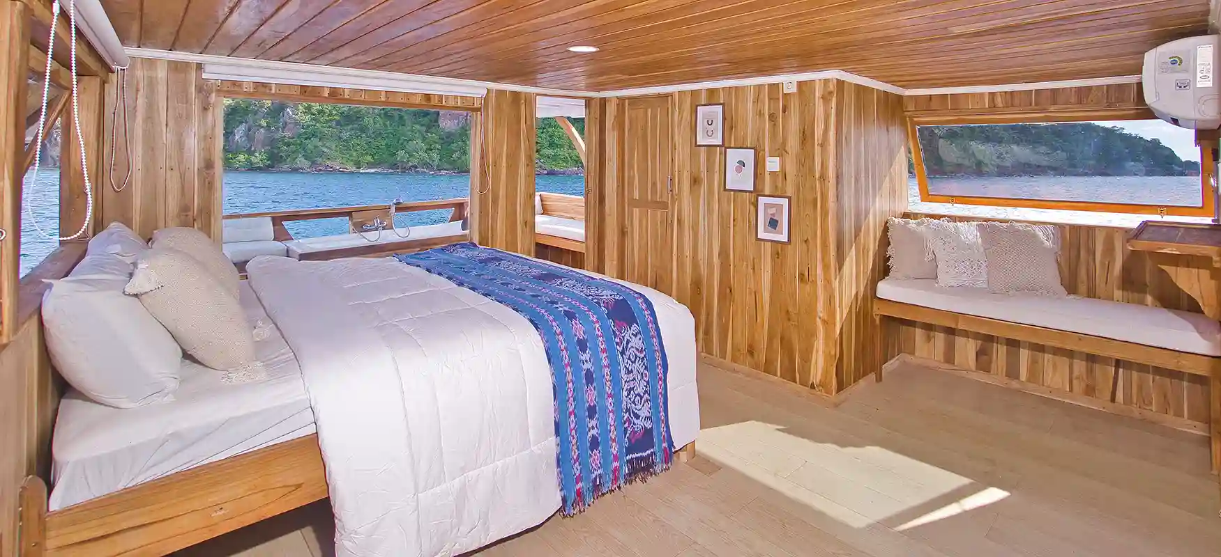 Master Ocean View cabin aboard Malca Voyages (photo: Komodo Luxury)